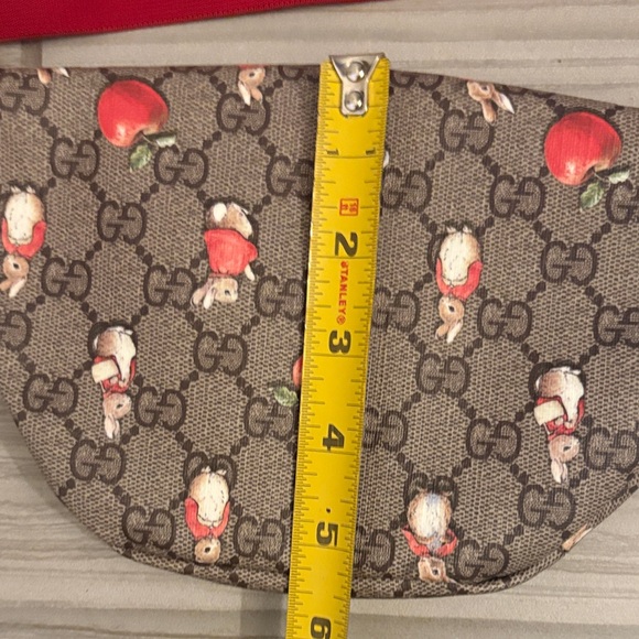 Authentic Gucci Peter Rabbit Waist Bag - Picture 12 of 16